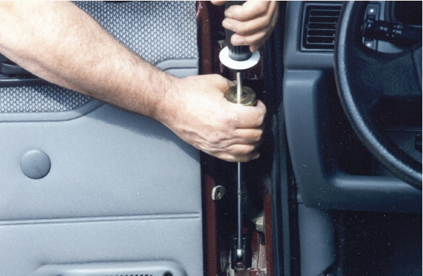 【SAR56】Extractor to remove hinge pins from car doors